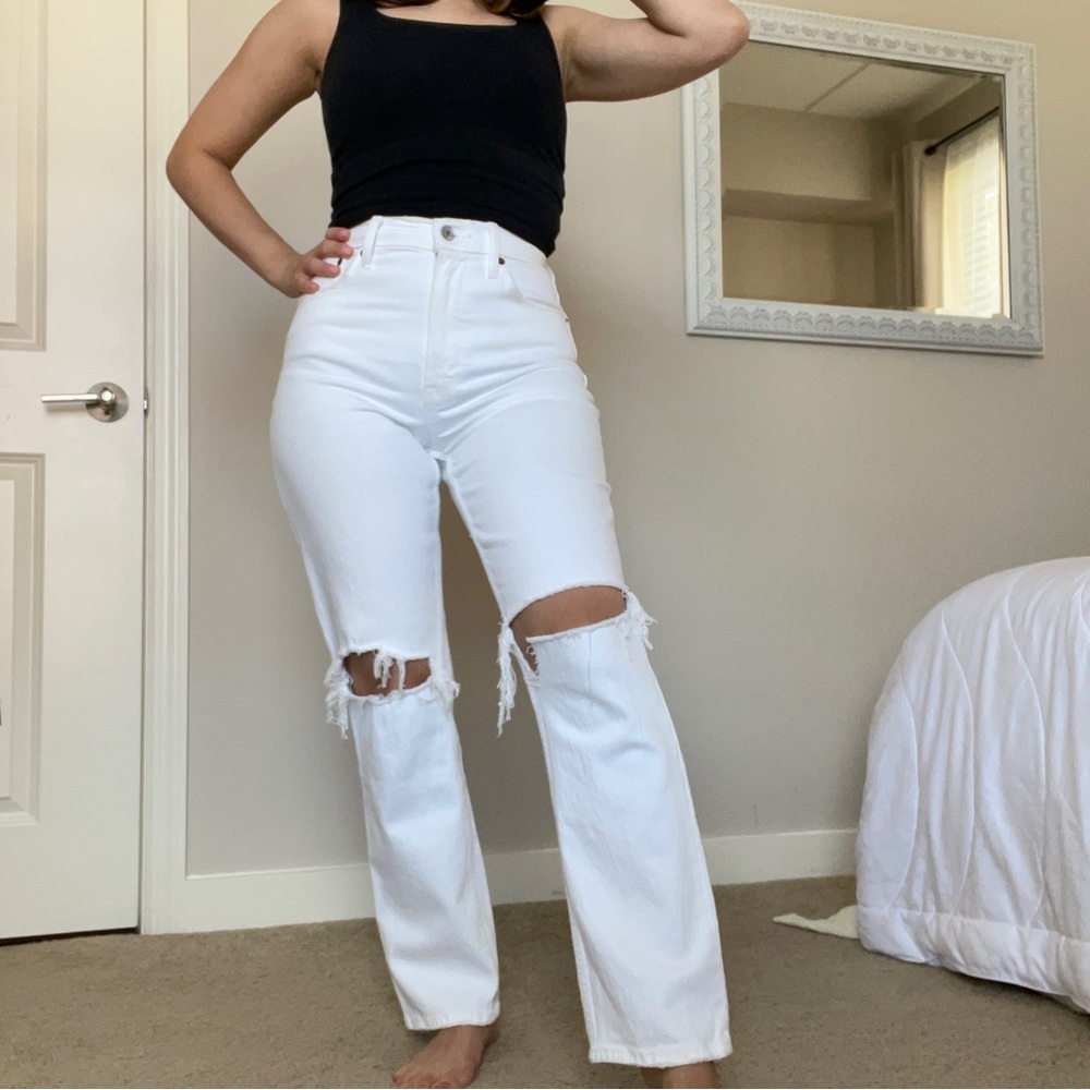 Abercrombie CURVE LOVE 90s Straight Ultra High Rise Jeans